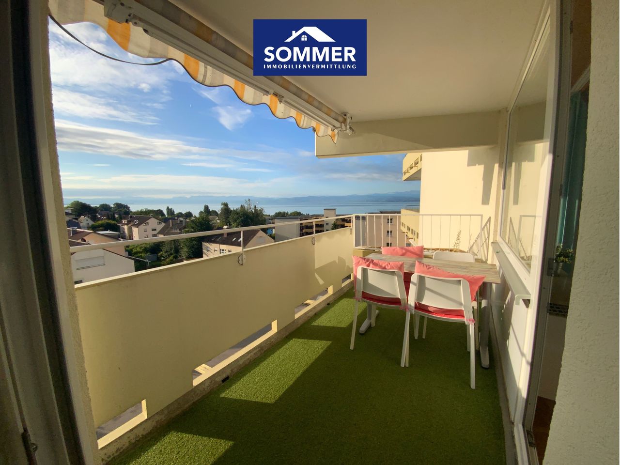 Balkon mit Seeblick