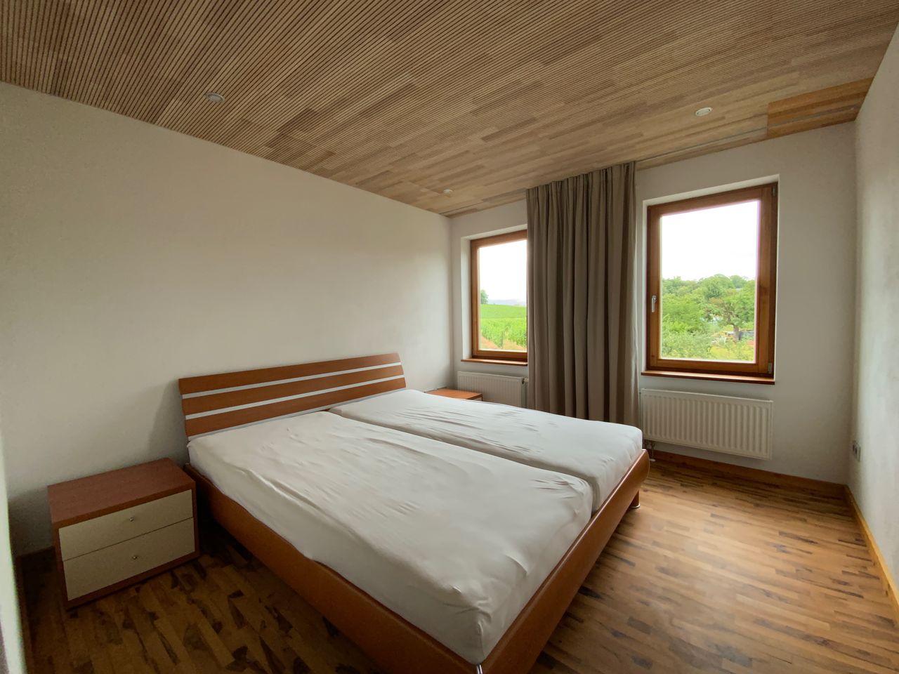 Kinder-/Gästezimmer
