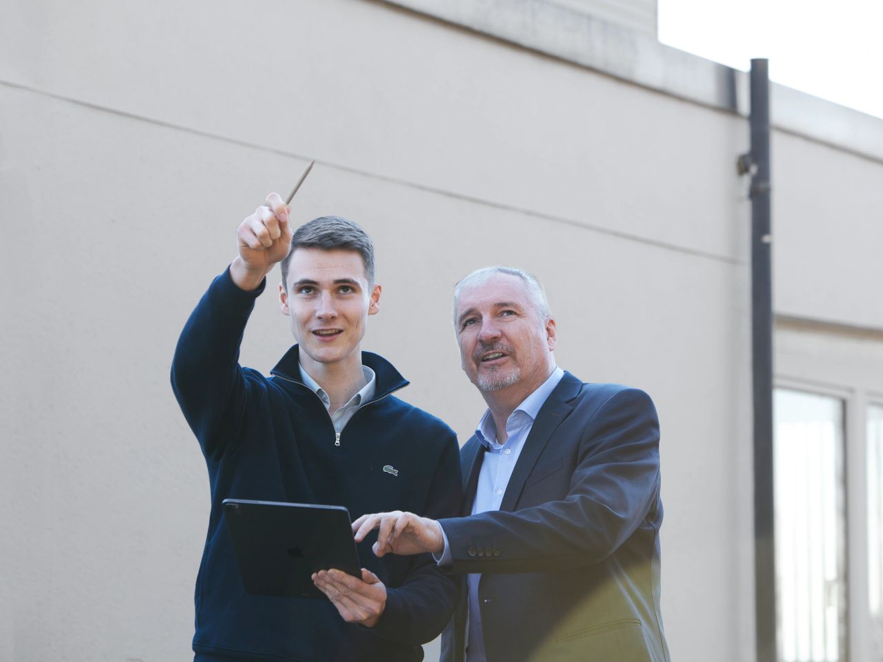 Persönliche Beratung mit Weitblick und Expertise. – Ihr Immobilienmakler aus Immenstaad